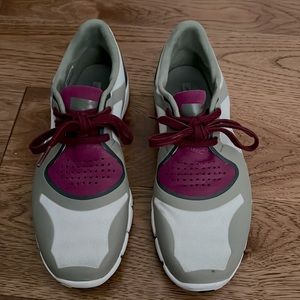 🦓 Adidas Stella McCarthy trainers red white maroon sneakers . Size 10 not 9s